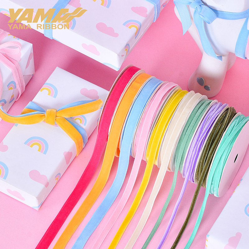 YAMA-Monochromatyczna aksamitn – Velvet Ribbon Roll recenzja i cena